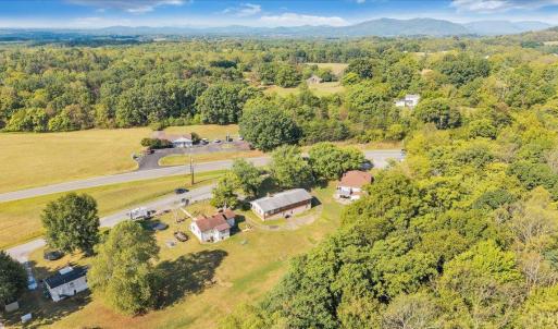 Photo #19 of 1016 Greenfield Road, Bedford, VA 0.5 acres