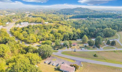 Photo #12 of 1016 Greenfield Road, Bedford, VA 0.5 acres