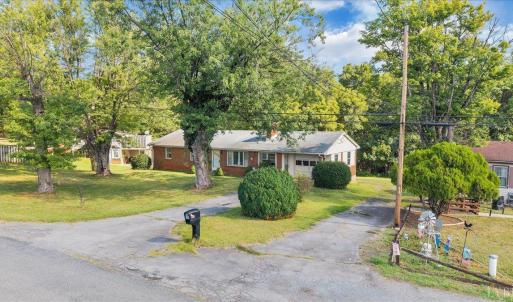 Photo #13 of 1016 Greenfield Road, Bedford, VA 0.5 acres