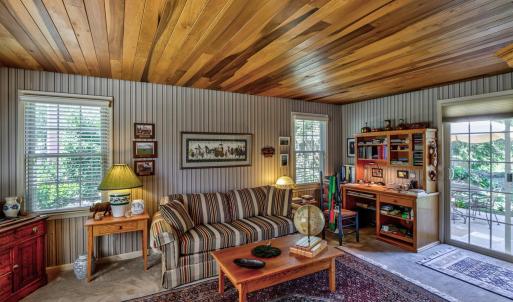 Photo #10 of 2103 Woodcrest Drive, Lynchburg, VA 0.9 acres