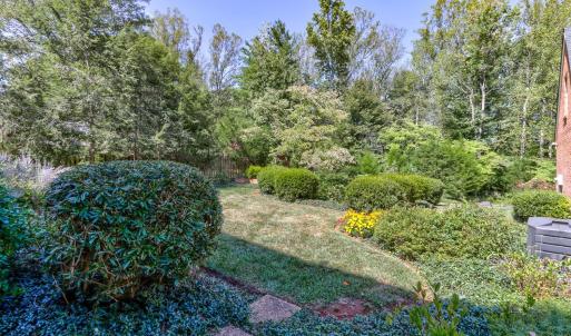 Photo #46 of 2103 Woodcrest Drive, Lynchburg, VA 0.9 acres