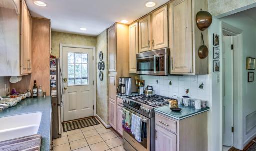 Photo #16 of 2103 Woodcrest Drive, Lynchburg, VA 0.9 acres