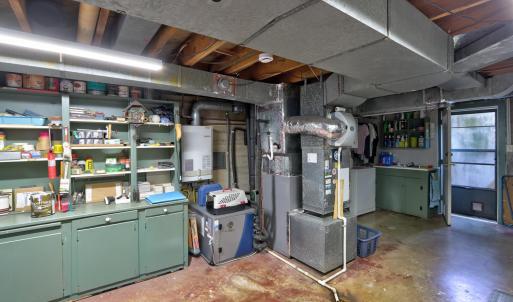 Photo #34 of 2103 Woodcrest Drive, Lynchburg, VA 0.9 acres