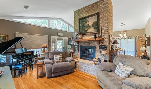 Photo #3 of 975 Kingswood Lane, Lynchburg, VA 6.3 acres