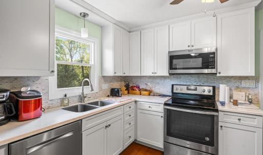 Photo #12 of 218 Patricia Drive, Lynchburg, VA 0.4 acres