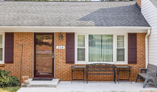 Photo #2 of 218 Patricia Drive, Lynchburg, VA 0.4 acres