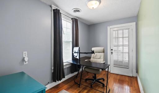 Photo #18 of 140 Grove Avenue, Madison Heights, VA 0.5 acres