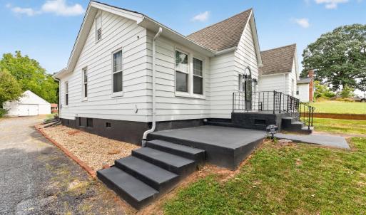 Photo #23 of 140 Grove Avenue, Madison Heights, VA 0.5 acres