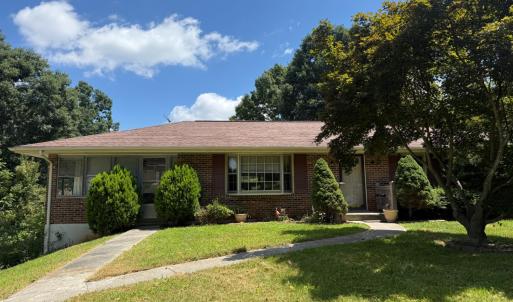 Photo #1 of 421 Woodland Circle, Lynchburg, VA 0.4 acres