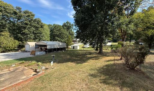 Photo #20 of 421 Woodland Circle, Lynchburg, VA 0.4 acres