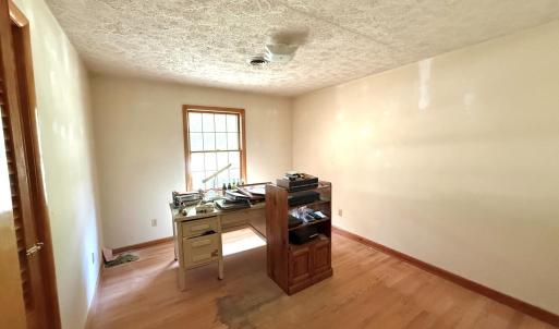 Photo #11 of 421 Woodland Circle, Lynchburg, VA 0.4 acres
