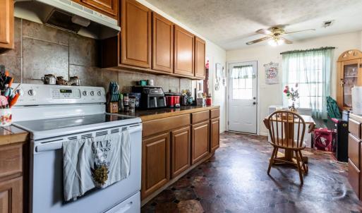 Photo #10 of 186 Lombardy Street, Appomattox, VA 0.5 acres