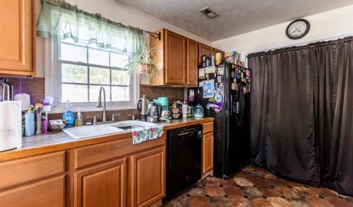 Photo #12 of 186 Lombardy Street, Appomattox, VA 0.5 acres