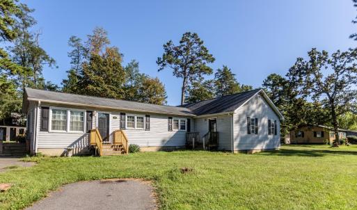 Photo #1 of 186 Lombardy Street, Appomattox, VA 0.5 acres