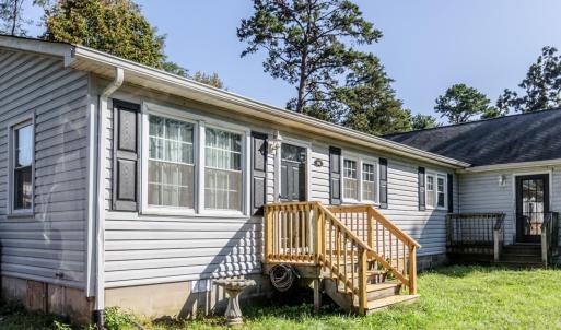 Photo #3 of 186 Lombardy Street, Appomattox, VA 0.5 acres