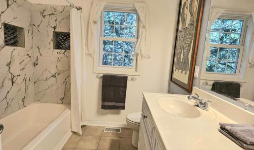 Photo #13 of 2864 Glenwood Drive, Bedford, VA 1.1 acres