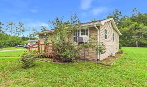 Photo #3 of 4868 Promise Land Road, Appomattox, VA 0.4 acres