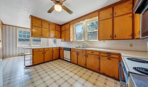 Photo #29 of 1426 Redfields Road, Appomattox, VA 9.8 acres