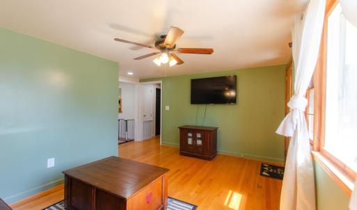 Photo #6 of 708 Leftwich St, Gretna, VA 0.6 acres