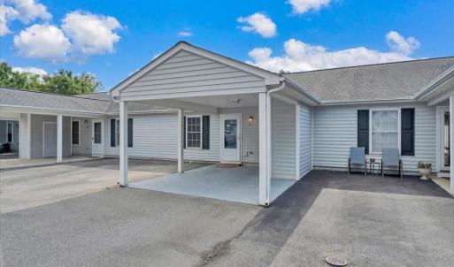 Photo #30 of 425 Tinkerview Drive, Cloverdale, VA