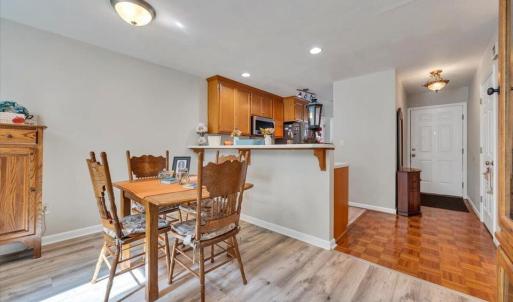 Photo #14 of 425 Tinkerview Drive, Cloverdale, VA