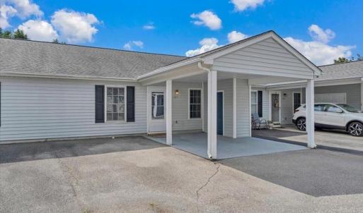 Photo #32 of 425 Tinkerview Drive, Cloverdale, VA