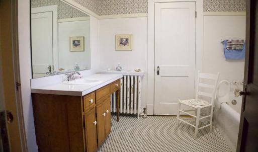 Photo #12 of 809 Oak Street, Bedford, VA 0.2 acres