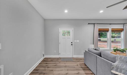 Photo #6 of 206 Spyglass Lane, Huddleston, VA 1.0 acres