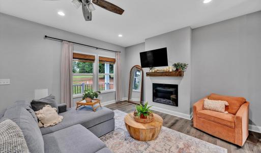 Photo #8 of 206 Spyglass Lane, Huddleston, VA 1.0 acres