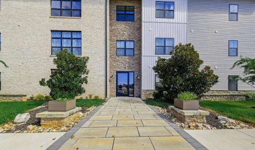 Photo #2 of 1300 Stoney Ridge Boulevard, Forest, VA