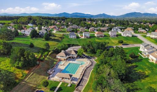 Photo #31 of 1300 Stoney Ridge Boulevard, Forest, VA