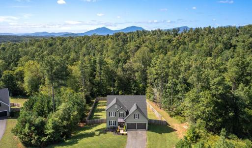Photo #4 of 1358 Lochwood Hill Drive, Goode, VA 2.6 acres