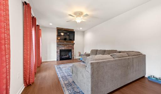 Photo #9 of 1358 Lochwood Hill Drive, Goode, VA 2.6 acres