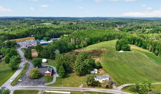 Photo #24 of 5089 Crab Orchard Road, Huddleston, VA 1.0 acres