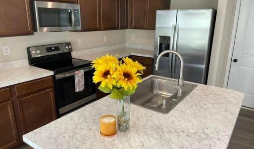 Photo #3 of 158 Robinia Road, Lynchburg, VA 0.1 acres