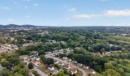 Photo #45 of 749 Crestwood Cir, Lynchburg, VA 0.2 acres