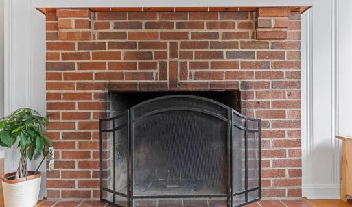 Photo #4 of 749 Crestwood Cir, Lynchburg, VA 0.2 acres