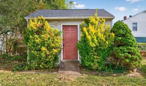 Photo #37 of 749 Crestwood Cir, Lynchburg, VA 0.2 acres