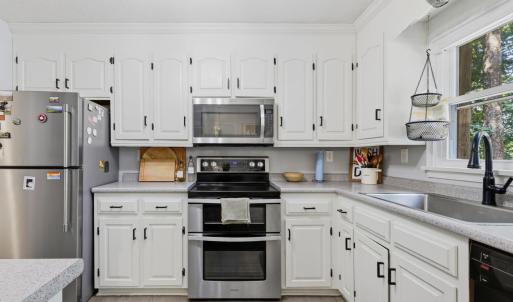 Photo #14 of 208 Crestview Drive, Forest, VA 0.5 acres