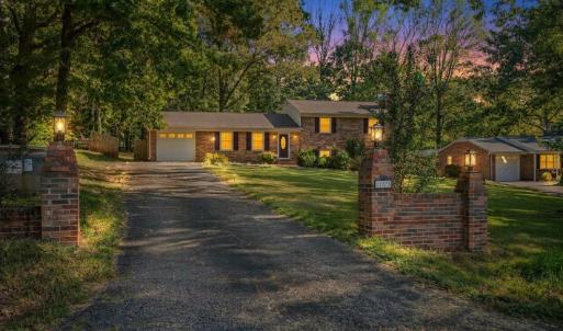 Photo #4 of 287 Catalpa Road, Lynchburg, VA 0.5 acres