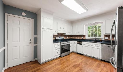 Photo #6 of 287 Catalpa Road, Lynchburg, VA 0.5 acres