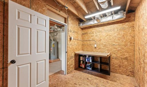 Optional office, workshop or storage