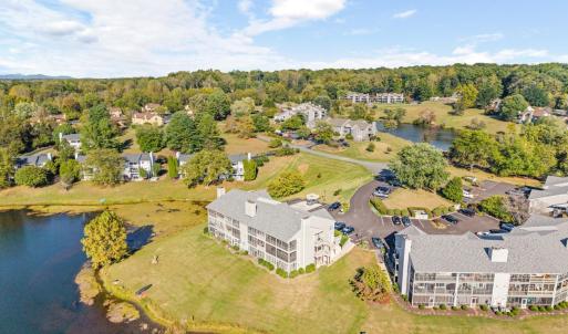 Photo #31 of 3301 Spinnaker Point, Forest, VA