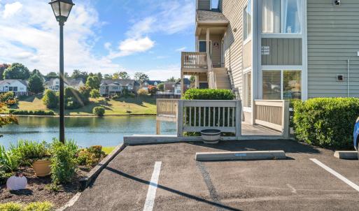 Photo #4 of 3301 Spinnaker Point, Forest, VA