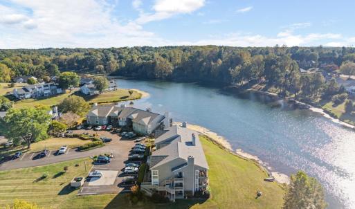 Photo #3 of 3301 Spinnaker Point, Forest, VA