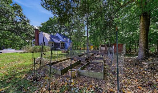 Photo #36 of 101 Chadwick Drive, Lynchburg, VA 0.6 acres