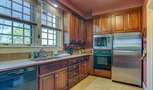Photo #26 of 209 Woodland Avenue, Lynchburg, VA 0.4 acres