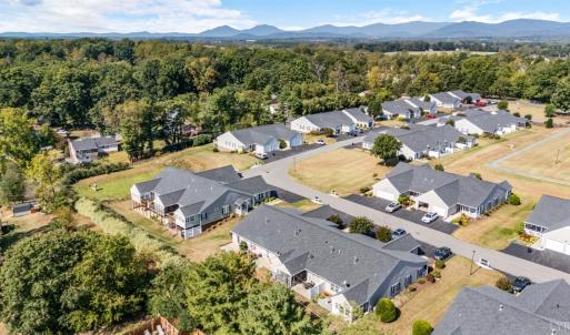 Photo #38 of 1155 Jefferson Oaks Court, Forest, VA 0.2 acres
