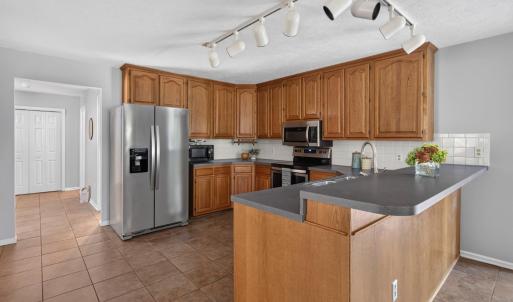 Photo #8 of 825 Mohawk Drive, Lynchburg, VA 1.6 acres