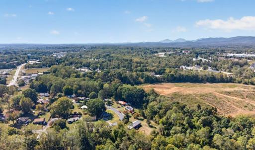 Photo #30 of 3839 Moorman Drive, Lynchburg, VA 0.6 acres